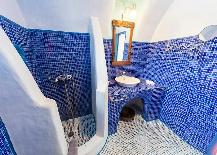 Gemini Cave Tzimara ,with Mini Plunge Pool And Hot Tub