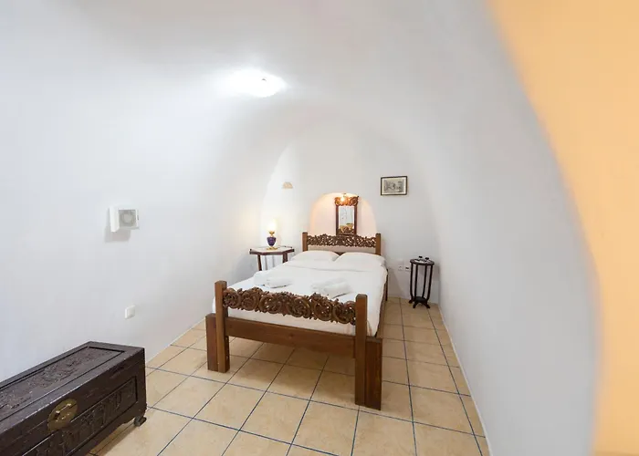 Gemini Cave Tzimara ,with Mini Plunge Pool And Hot Tub بيت للعطل أويا